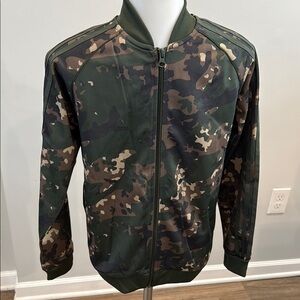 adidas Medium Boys Camo Green Brown Zip Up Ribbed Cuffs